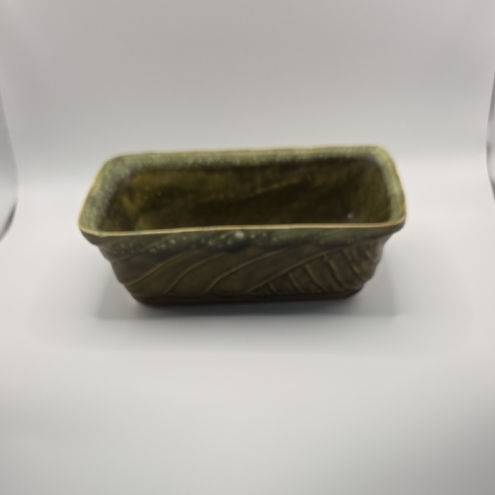 Elegant Green Rectangular Planter